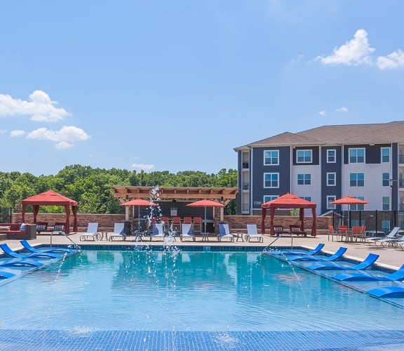 Kinsley Forest Apartments in Kansas City, MO